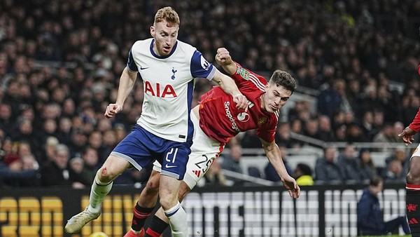 😵‍💫 “Pertandingan Sepakbola TERBURUK Sepanjang Masa!” — Final Liga Europa Tottenham vs Man United Tuai Cacian Massal
