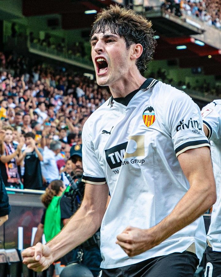 Javi Guerra: Permata Muda Valencia yang Siap Bersaing di Panggung Eropa