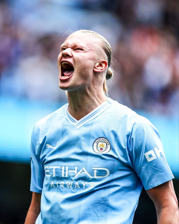 Erling Haaland Borong Dua Gol, Manchester City Hancurkan Burnley di Etihad