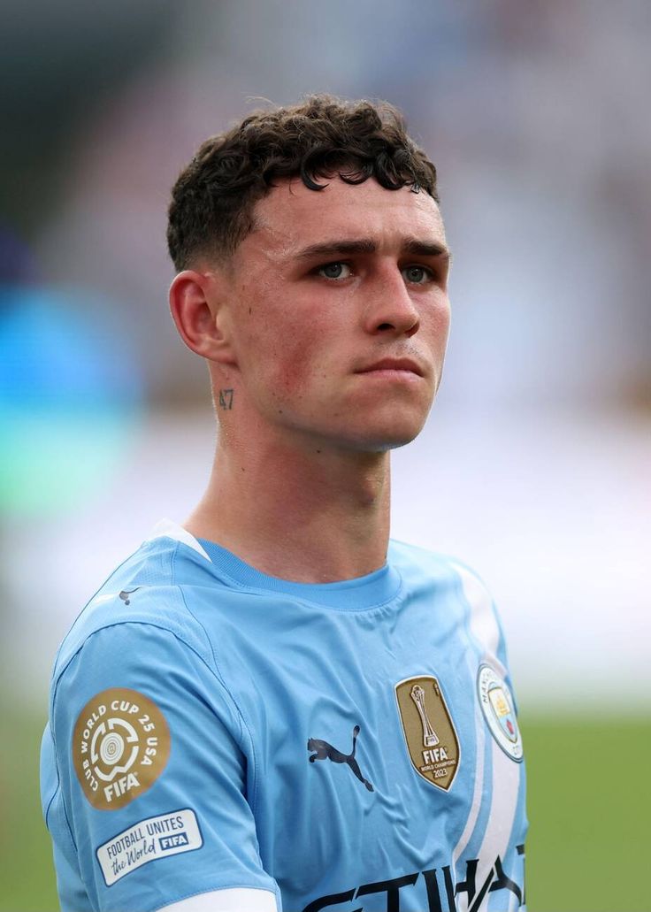 Phil Foden Menjadi Bintang, Manchester City Libas Huddersfield 2-0 di Piala Liga