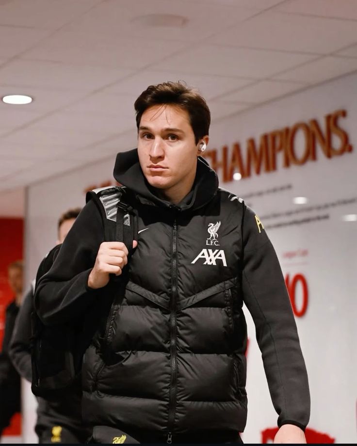 Alasan Brutal di Balik Pencoretan Federico Chiesa dari Skuad Liga Champions Liverpool