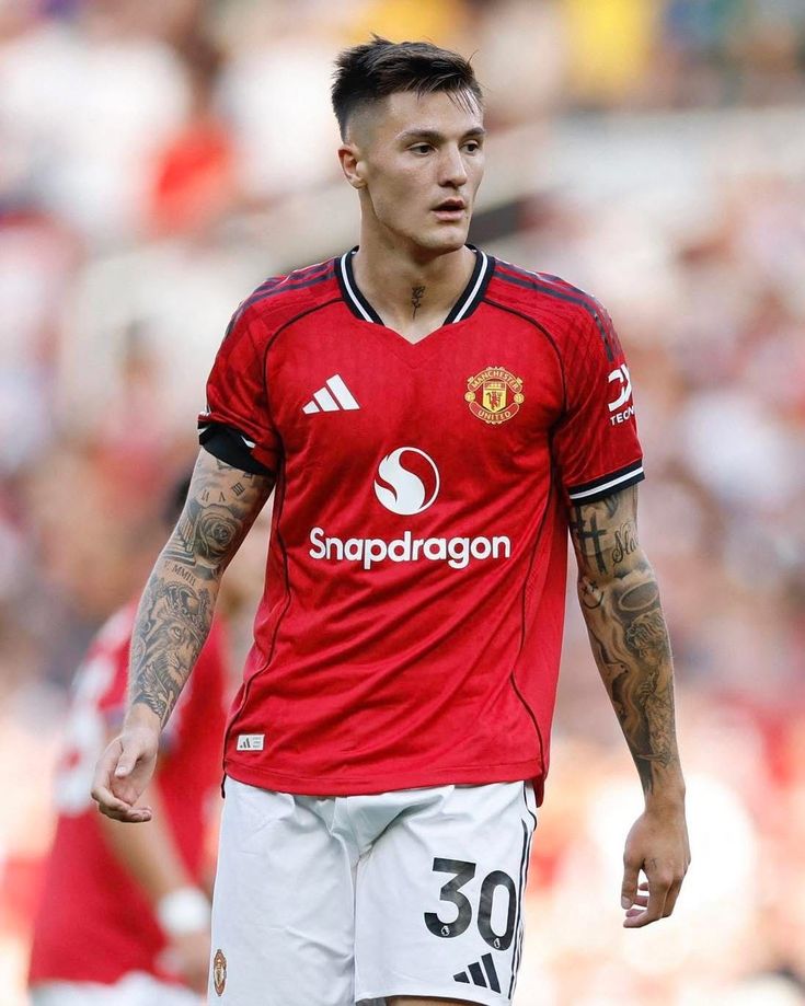 Kontroversi di Old Trafford: Mengapa Sunderland Tak Dapat Penalti Usai Dilanggar Benjamin Sesko?