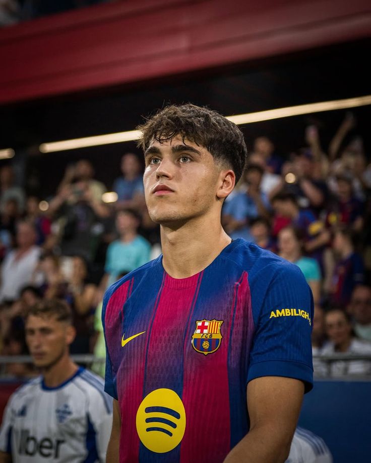 Pau Cubarsi Kritik Lini Depan Barcelona Usai Dipermalukan Sevilla 4-1