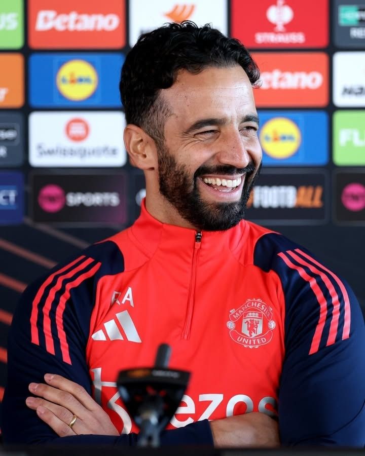 Manchester United Bidik Rekor Langka Usai Akhiri Kutukan di Anfield