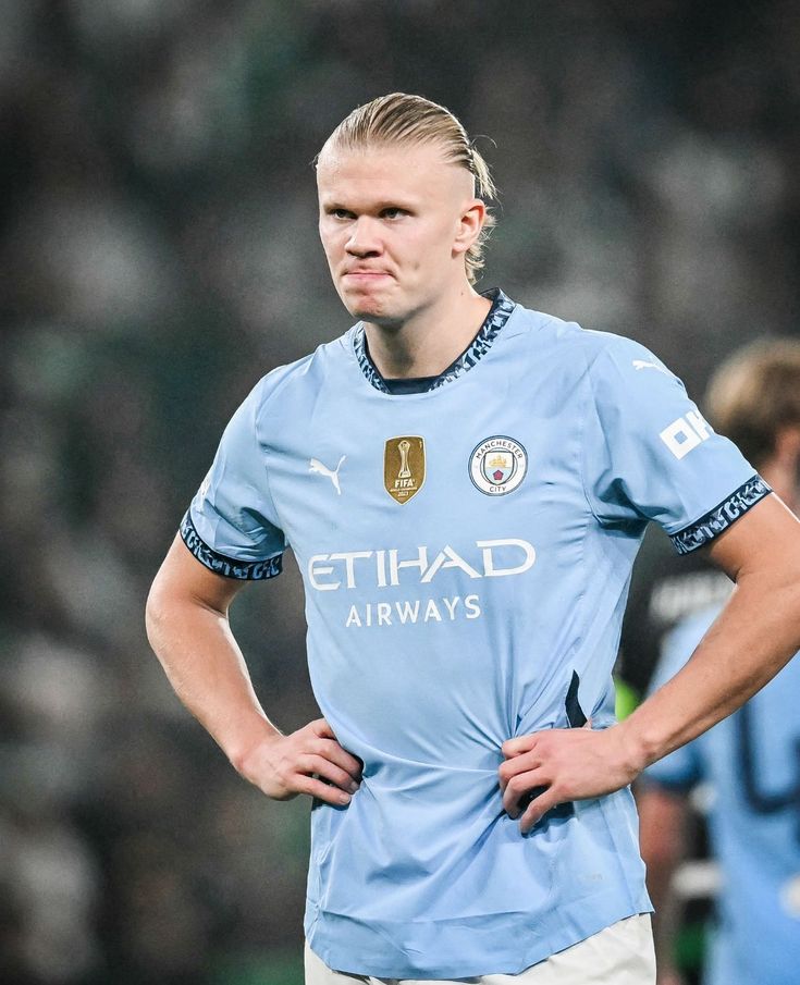 Pep Guardiola Tenangkan Kekhawatiran Cedera Erling Haaland Usai Kekalahan Manchester City dari Aston Villa: “Fokus Kami Bukan Gelar”