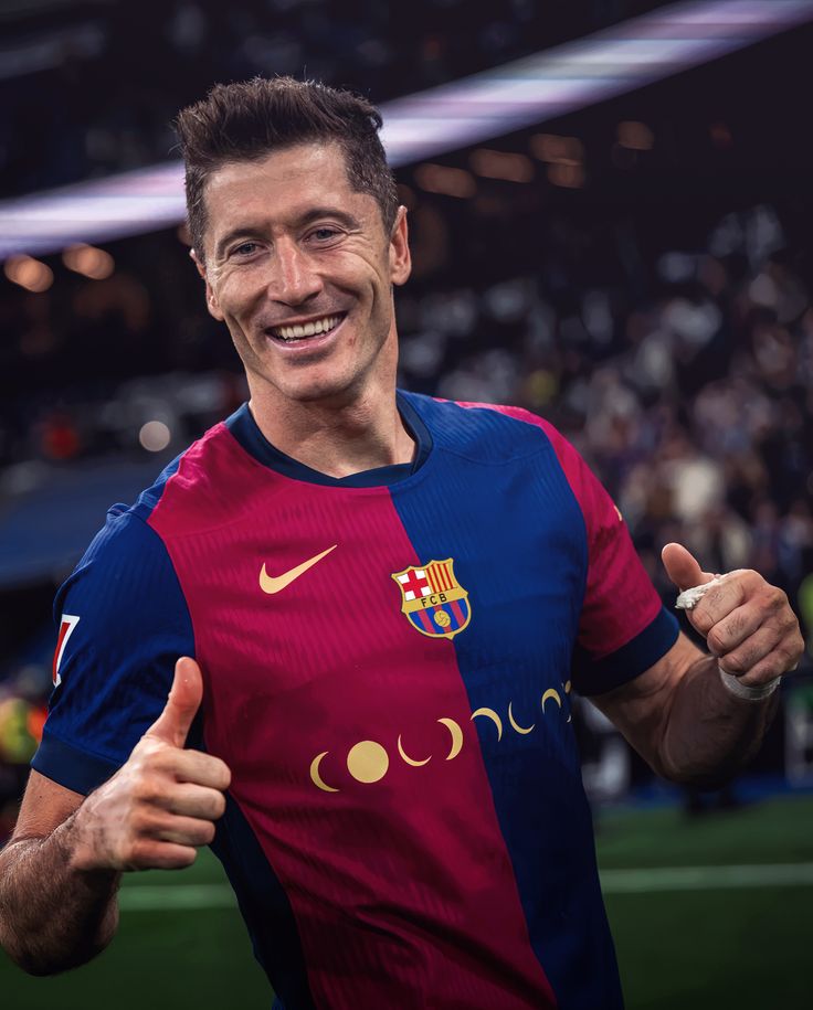 Manuver AC Milan: Ibrahimovic Dorong Operasi Pembajakan Lewandowski dari Barcelona