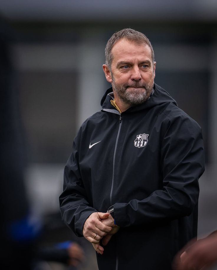 Flick Terlihat Emosional, Raphinha Datang Menenangkan Setelah Barcelona Bungkam Alaves 3-1