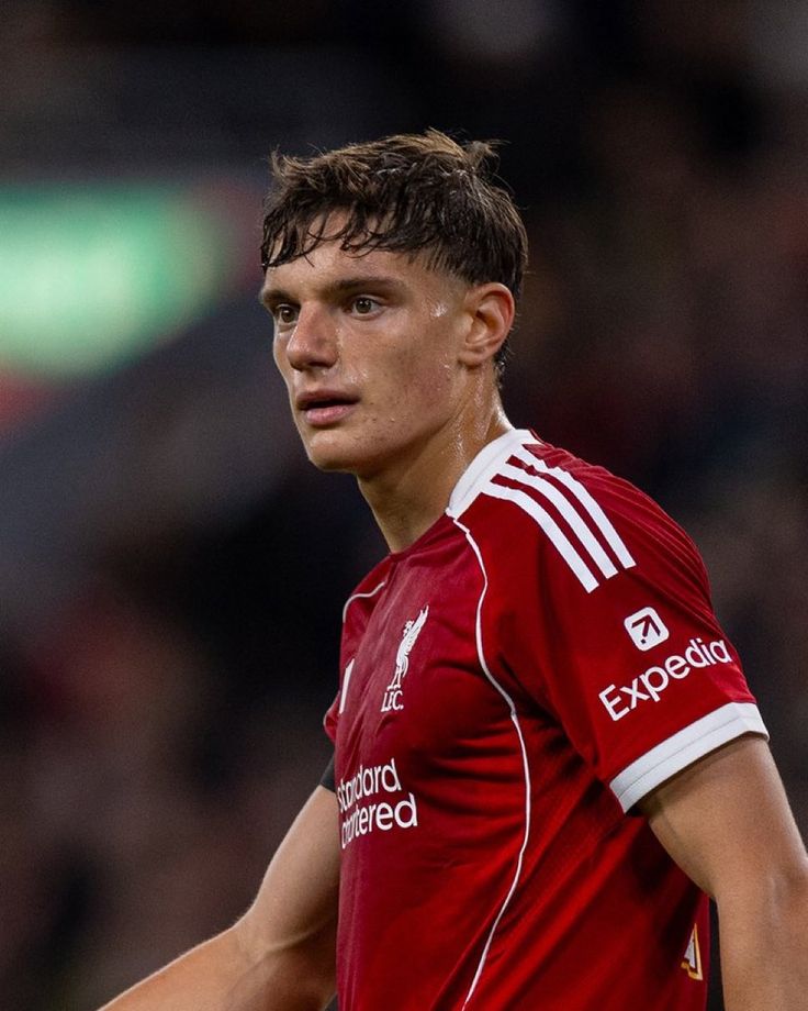 Liverpool Krisis Bek Tengah, Lirik Nico Schlotterbeck Setelah Cedera Parah Giovanni Leoni