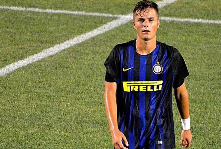 LAPORAN: Eks Bek Inter & Timnas Belgia Zinho Vanheusden Putuskan Pensiun di Usia 26 Tahun