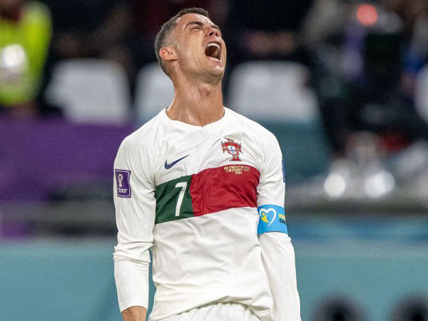 Tinjauan Laga Portugal vs Irlandia: Ronaldo Diusir, Seleccao Tumbang di Dublin