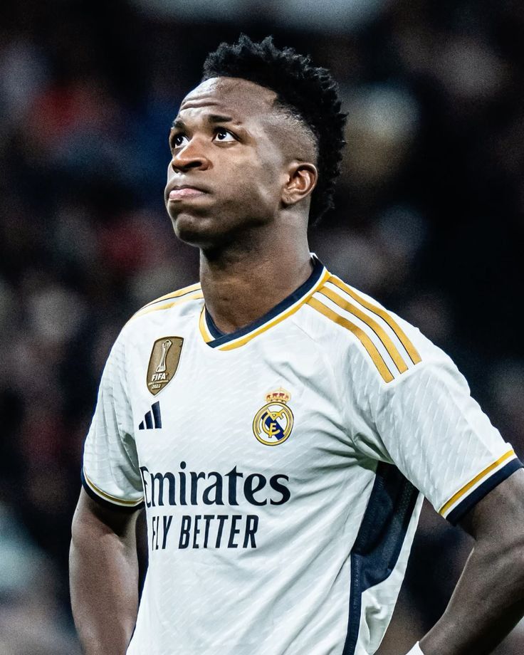 Real Madrid Putuskan Jual Vinicius Junior, Era Sang Bintang di Bernabeu Hampir Berakhir