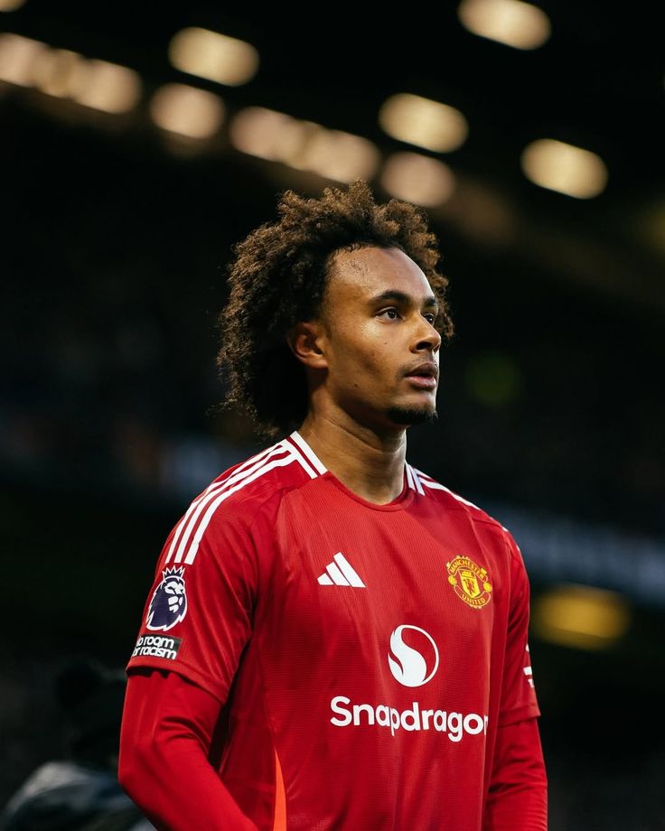 Roma Dekati Joshua Zirkzee, Manchester United Sepakati Skema Pinjam-Plus-Beli untuk Januari