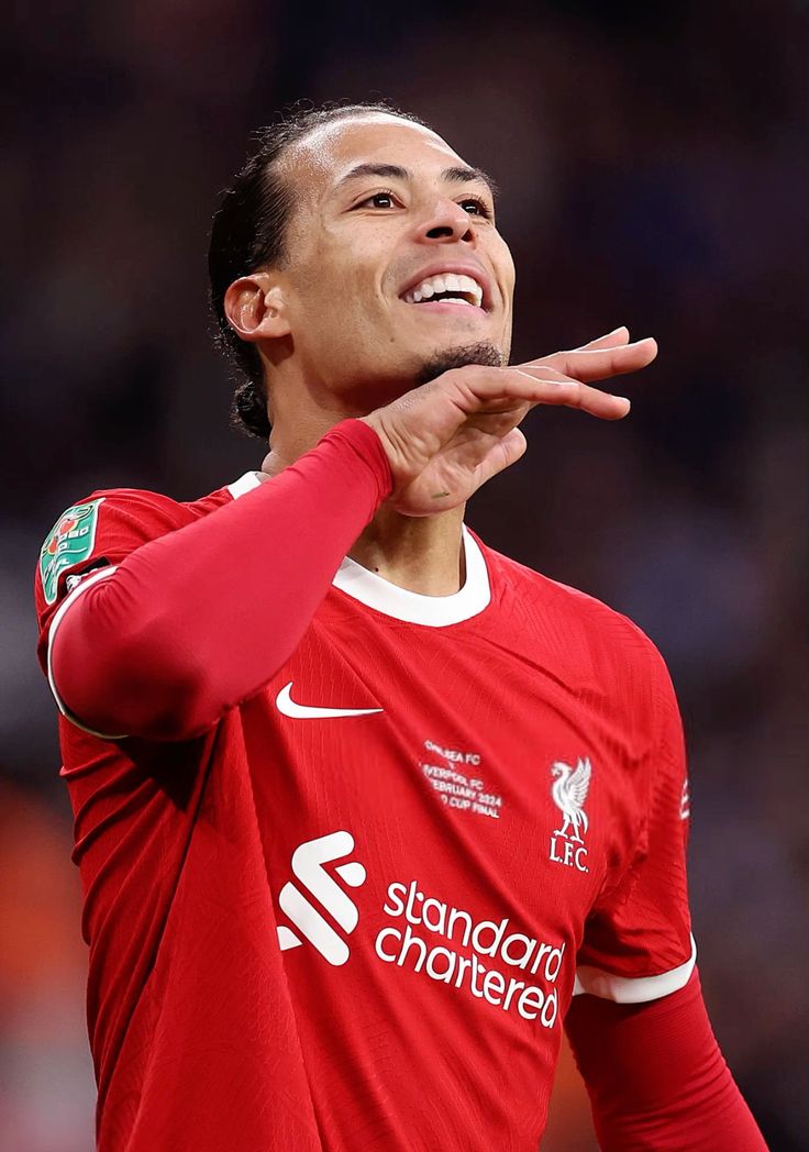 Virgil Van Dijk Sindir Kritikus Liverpool: Seolah Kami Sedang Berjuang dari Zona Degradasi!