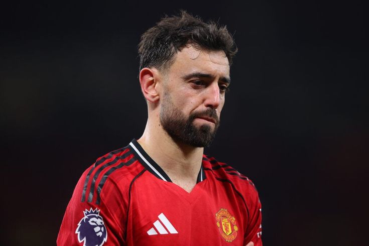 Bruno Fernandes Akui Merasa Sakit Hati karena Manchester United Dorong Kepergiannya ke Saudi Pro League