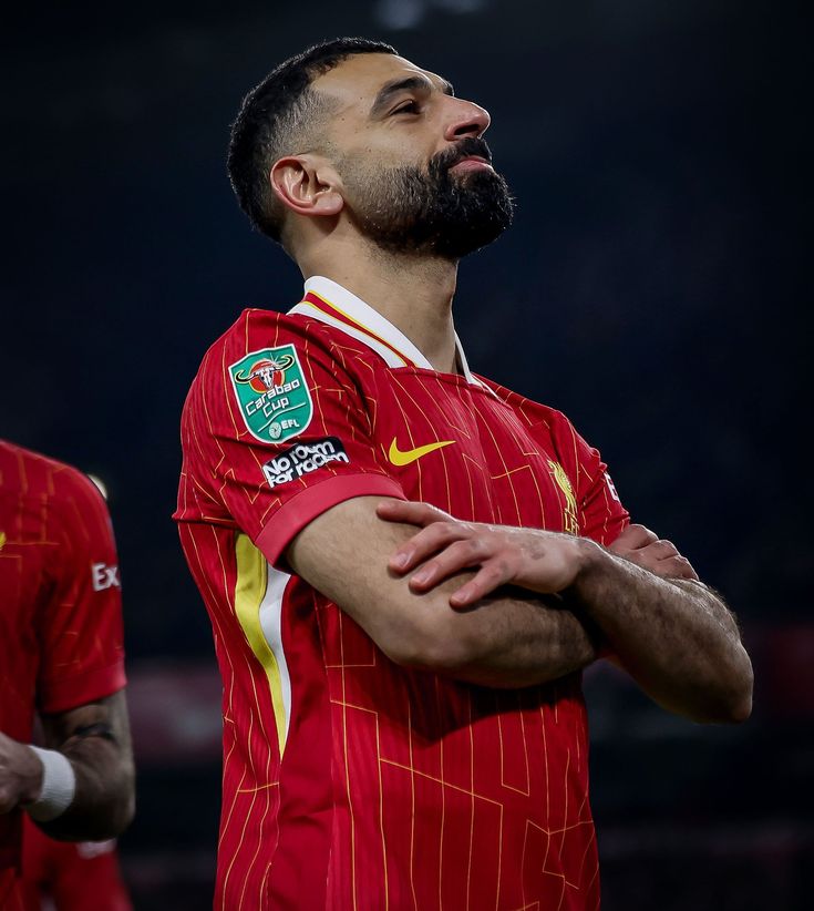 Keputusan Arne Slot Mencadangkan Mohamed Salah Kembali Jadi Sorotan — Ini Penjelasan Sang Manajer