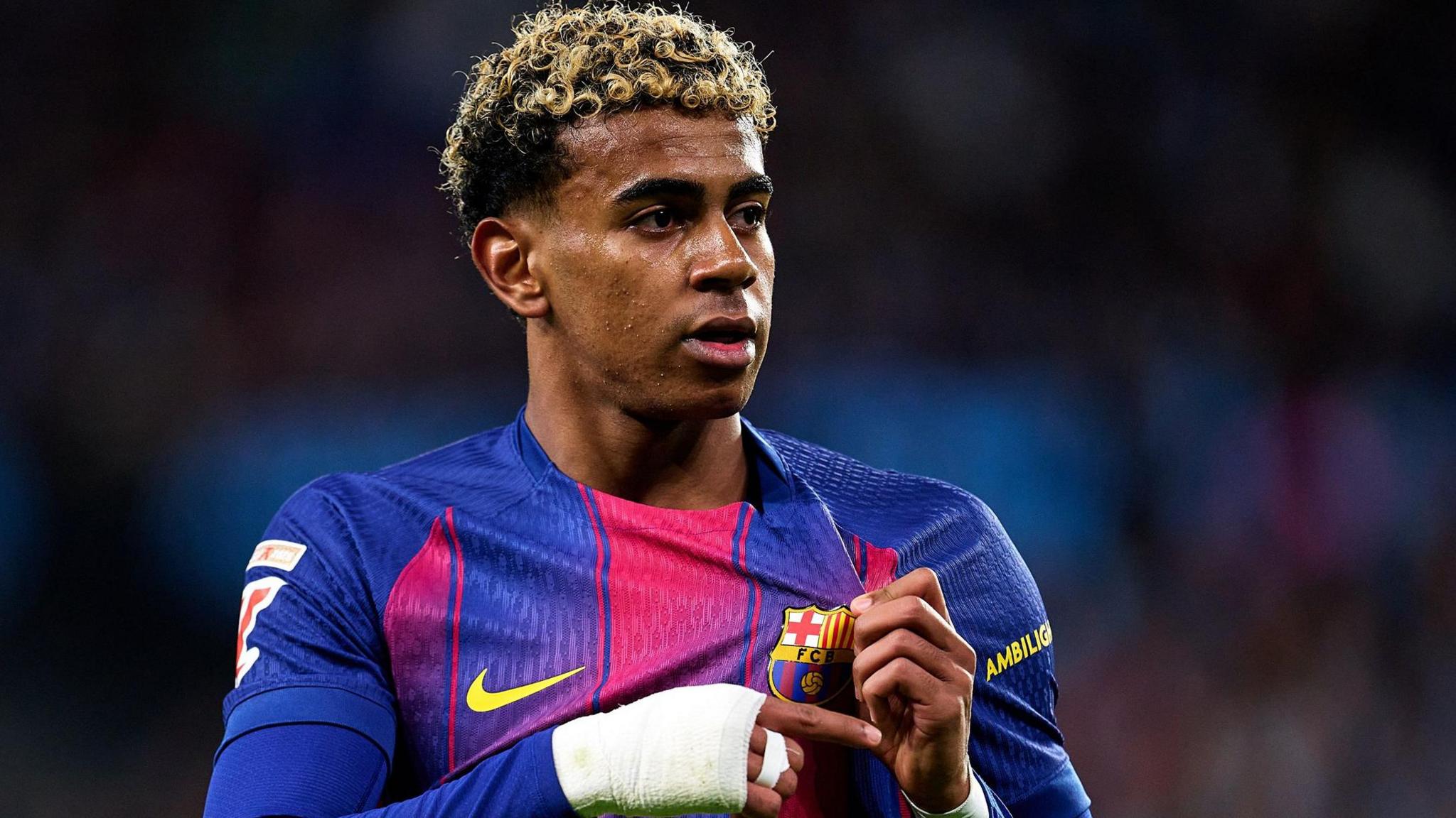 Menjauh Sejenak dari Lapangan, Cara Lamine Yamal Menjinakkan Tekanan Barcelona